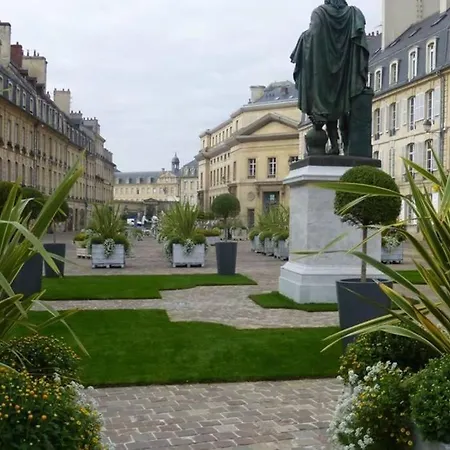 Appt Premium Centre Chateau Terrasse 2 6p Vue Exceptionnelle Appartement *